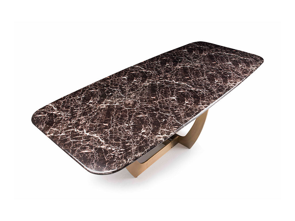 Elvis Dining Table
