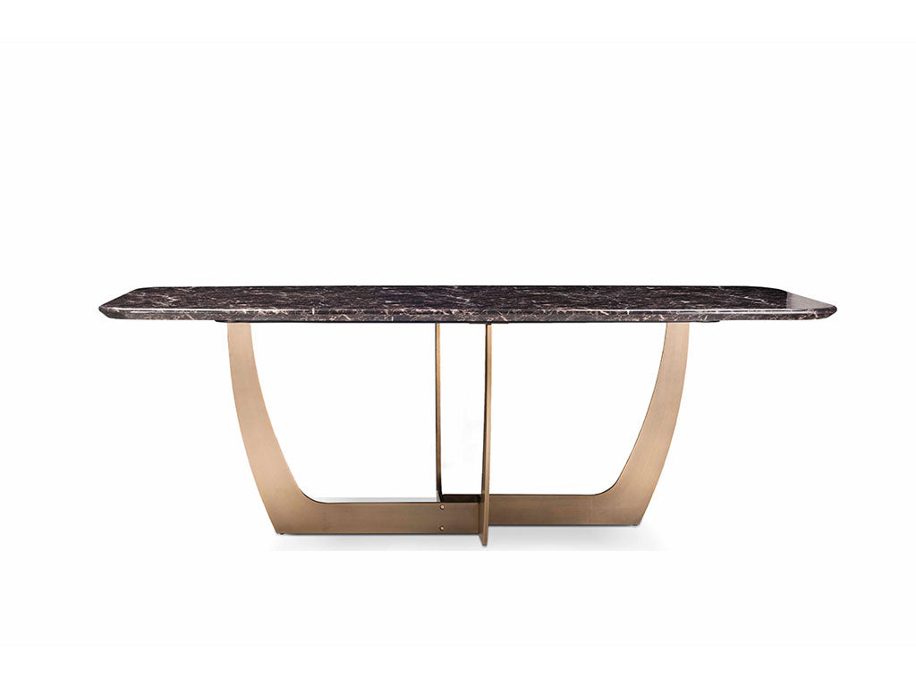 Elvis Dining Table