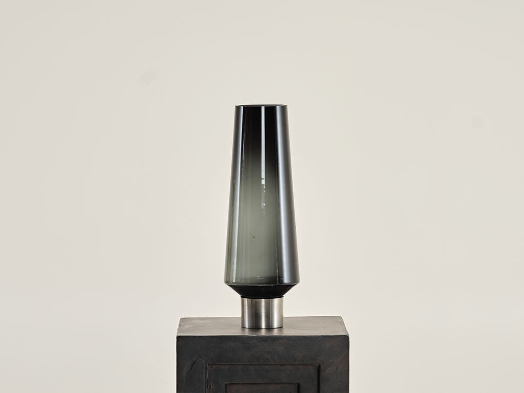 Black Tulip Vase