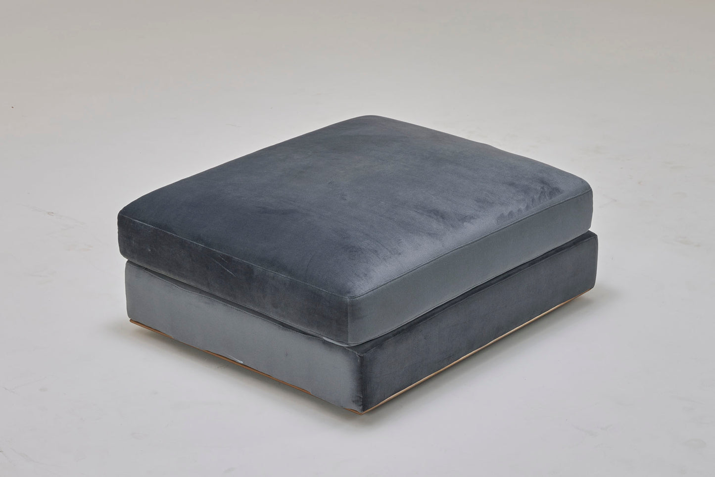 Pouf (1 Pc Available)