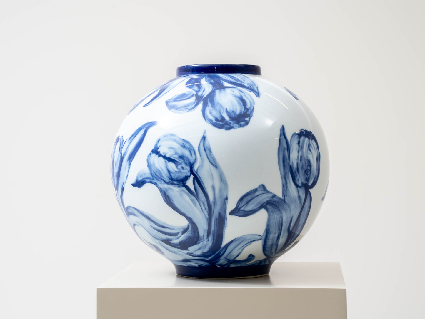 Blue Flower Vase (1 Pc Available)
