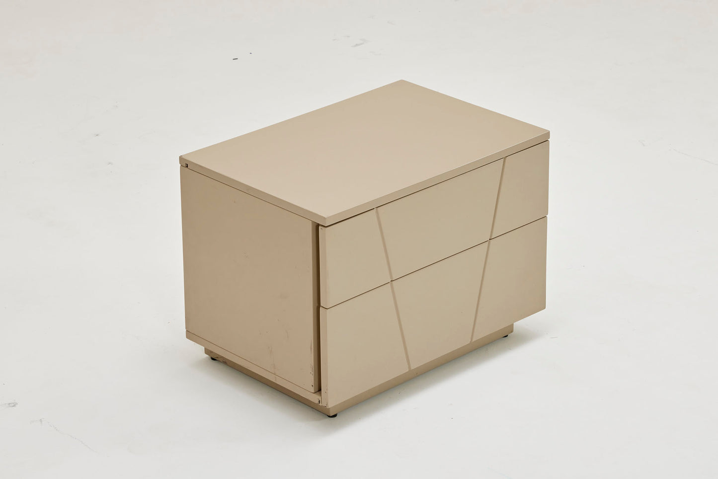 Major Bed Side Table (1 Pc Available)