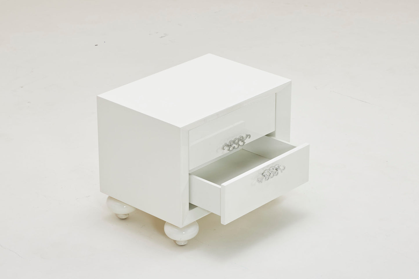 GNT02 Bed Side Table (1 Pc Available)