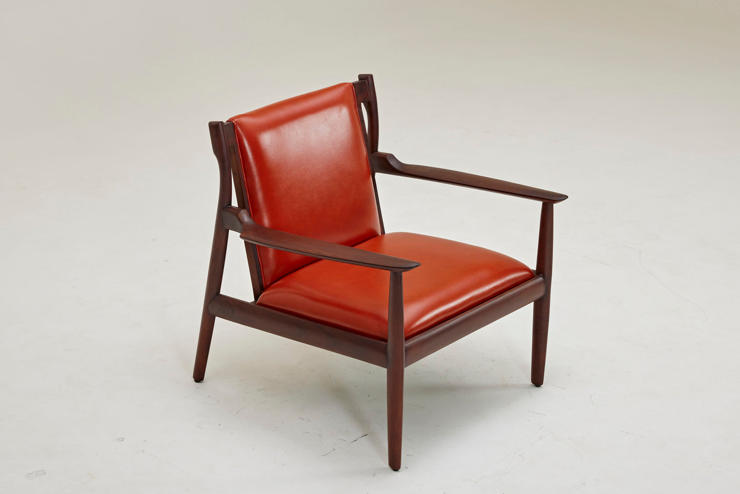 Reveria (Color Options Available)
