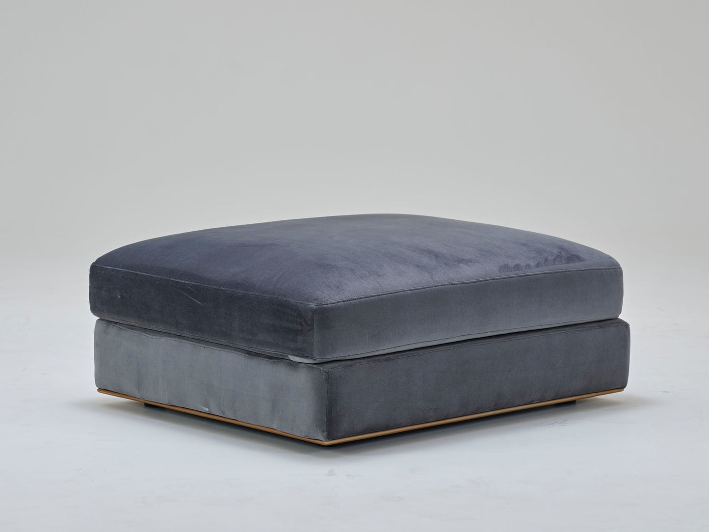 Pouf (1 Pc Available)