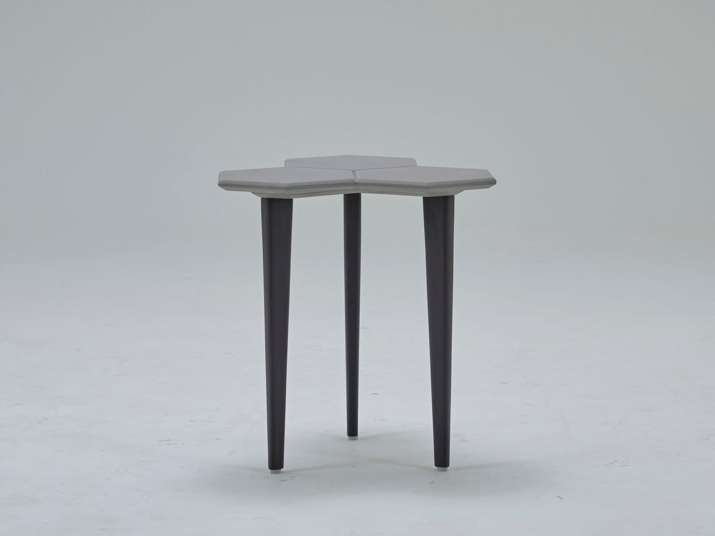 Clover (1 Pc Available)