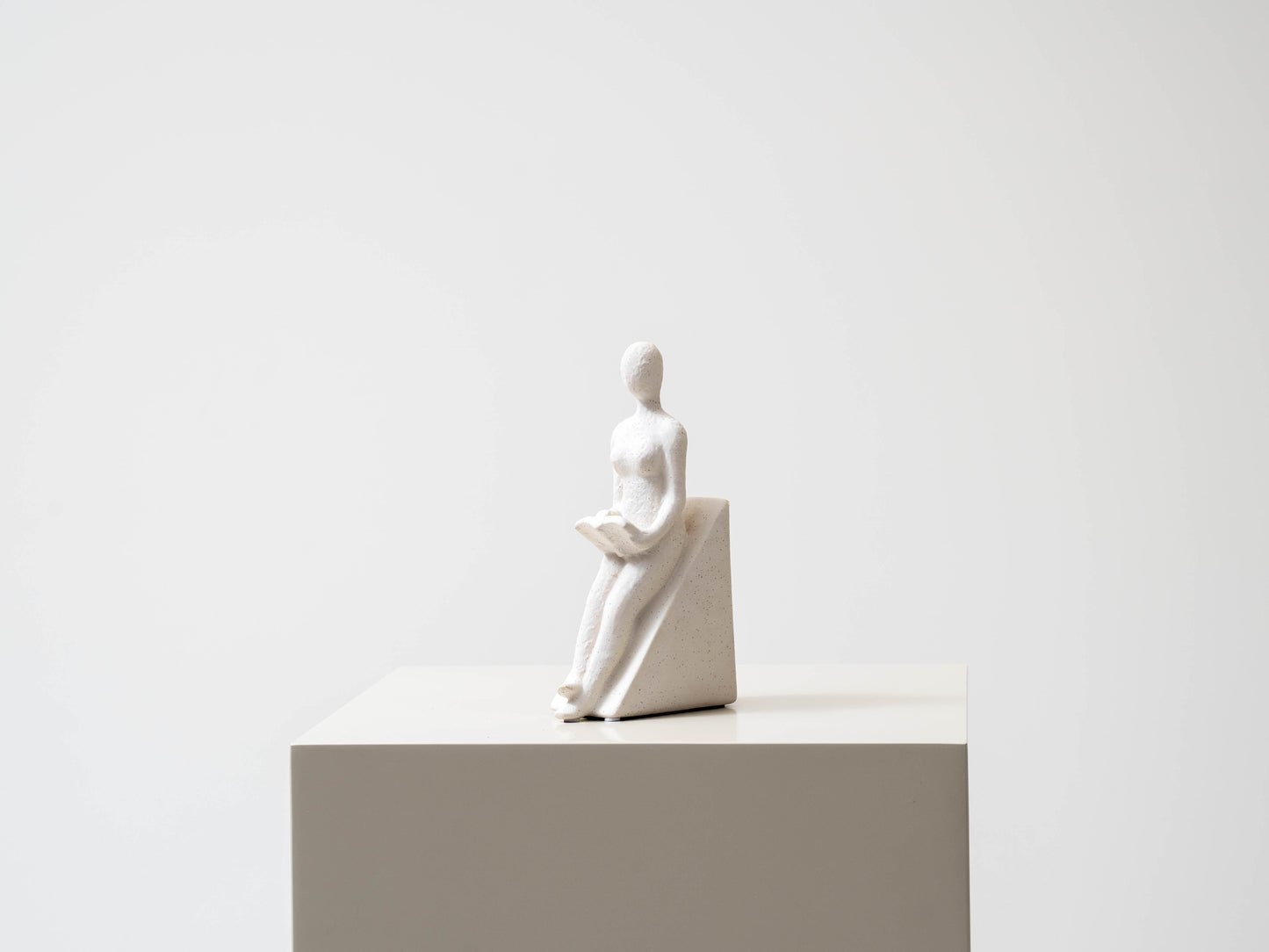 Sitting Bookend 2013 & 2014 (1 Set Available)