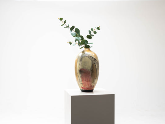 Golden Vase Big (1 Pc Available)
