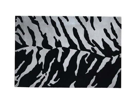 102 (5'11'' x 3'11'')
